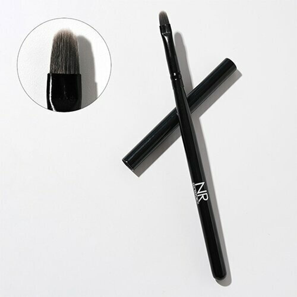 Nail Republic Кисть Nail brush