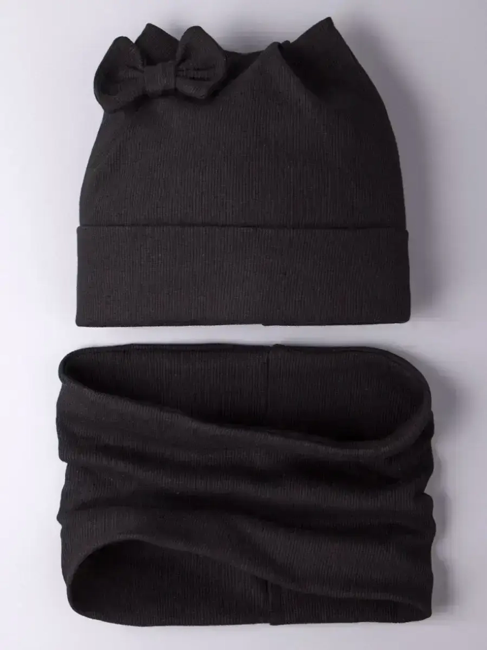 Шапка для девочки осенняя с ушками и снуд