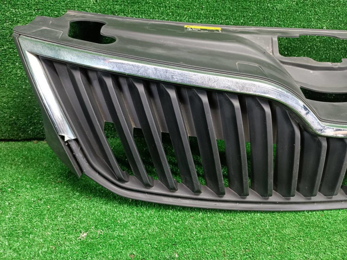 Решетка радиатора Skoda Rapid 1 (2012-2020)