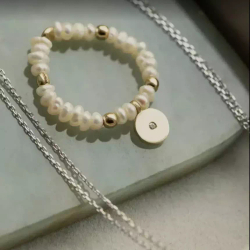 кольцо с жемчугом и луной