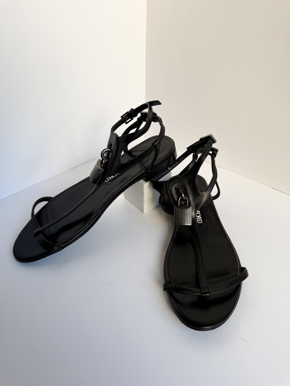 Кожаные сандалии Tom Ford, 38