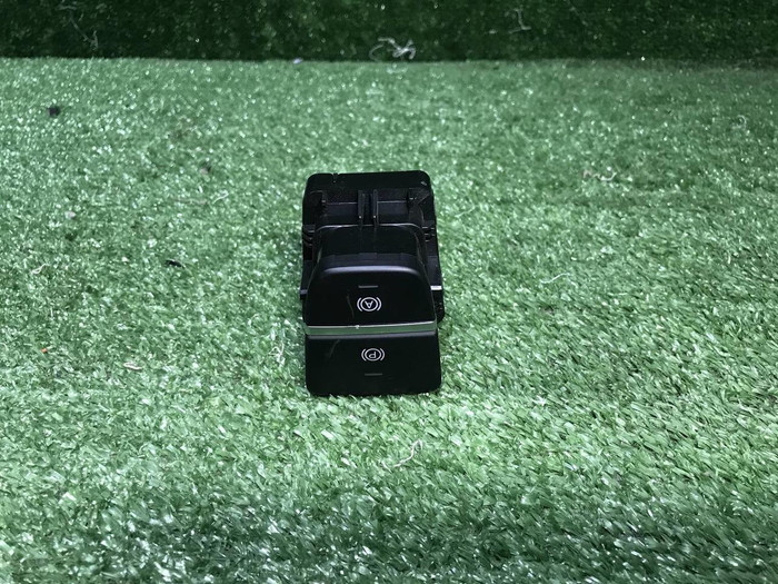 Кнопка стояночного тормоза Chery Arrizo 8 (22-нв)