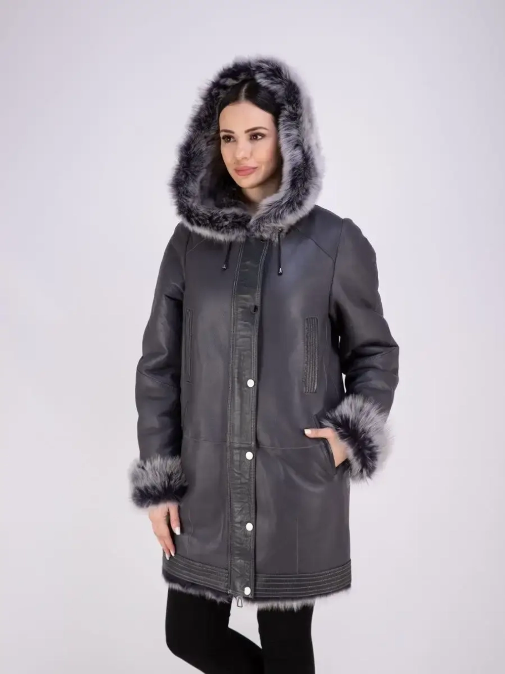 Дубленка зимняя с капюшоном натуральная оверсайз