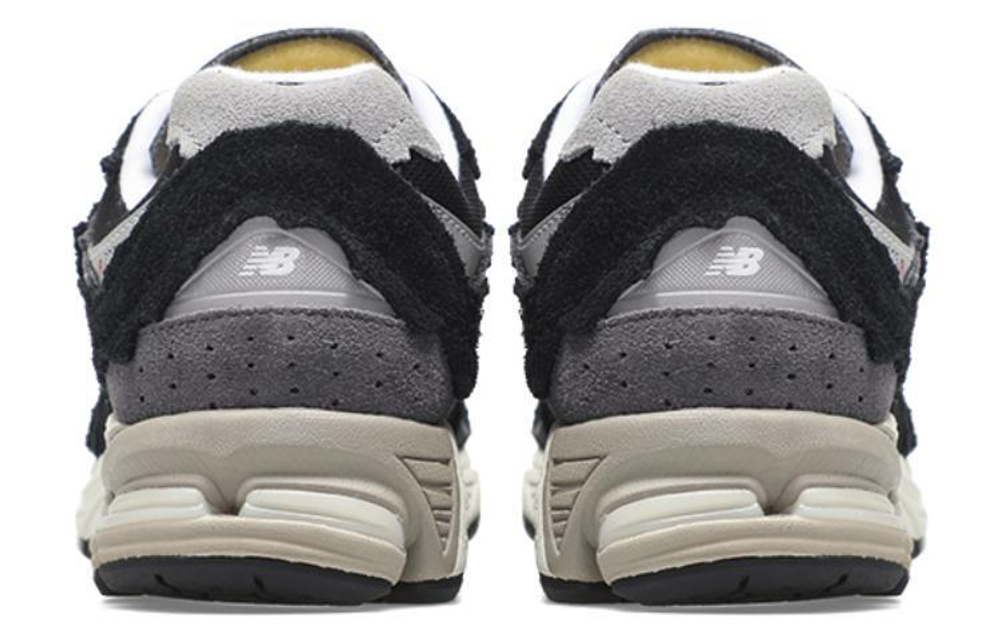 Кроссовки New Balance 2002R "Refined Future"