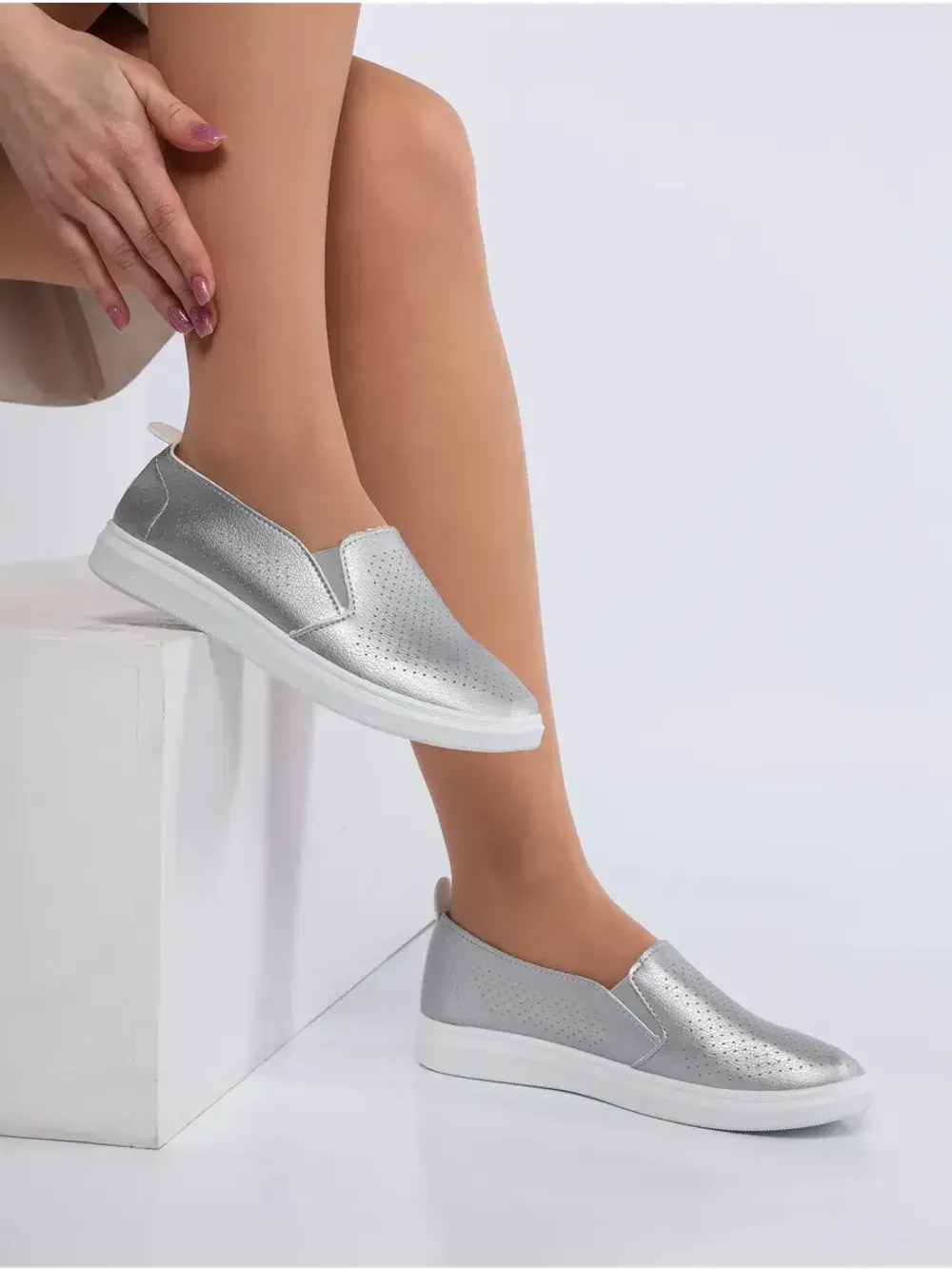 Мокасины летние с перфорацией