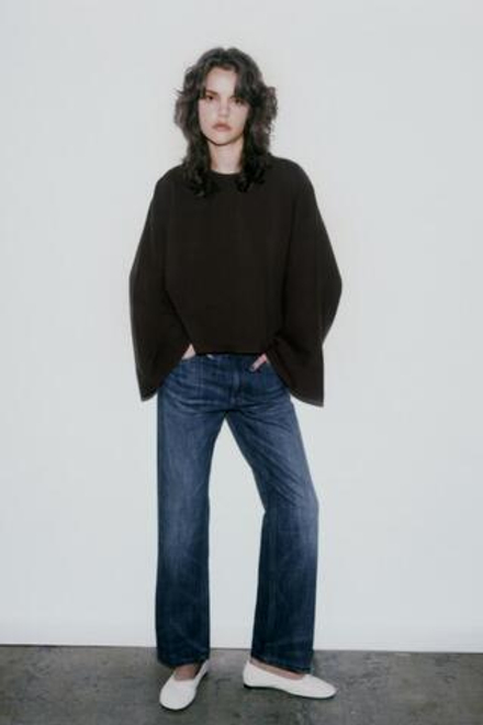 ZARA ФУТБОЛКА С РУКАВАМИ-КРЫЛЫШКАМИ, ШОКОЛАДНЫЙ