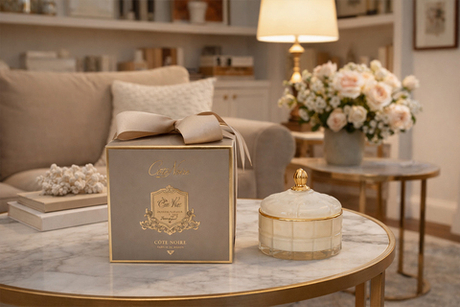 Свеча ароматическая Светлая Ваниль (Blonde Vanilla) в вазе в упаковке 185 гр. Garda Decor