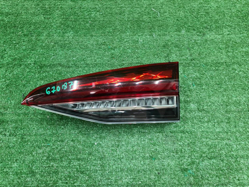 Фонарь правый внутренний Skoda Octavia A8 (19-нв)