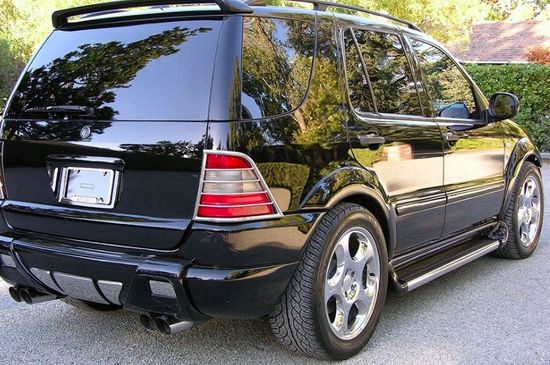 Расширители арок AMG для MERCEDES ML W163 1997-2003