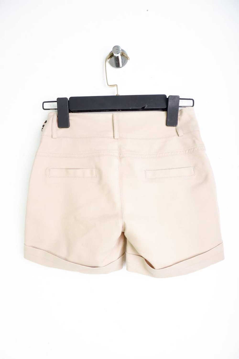 Шорты со стильным поясом, маркировка 25, визуально 40/42 размер