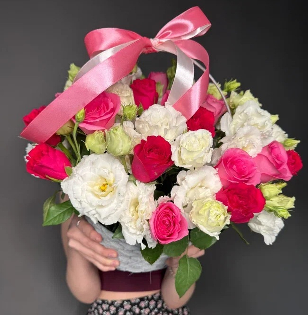 Корзина с эустомой №11