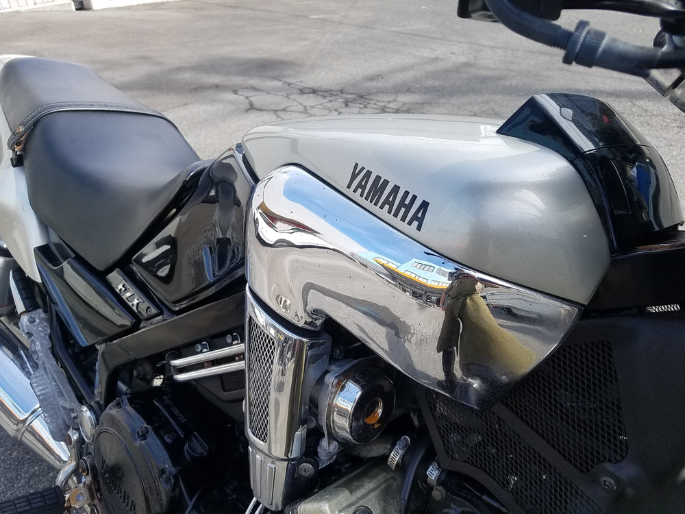 Yamaha FZX750 042534