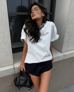 Футболка Fear No More молочная