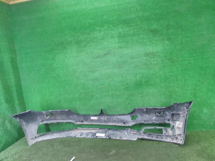 Бампер передний BMW 7er G11 G12 (2015-2019)