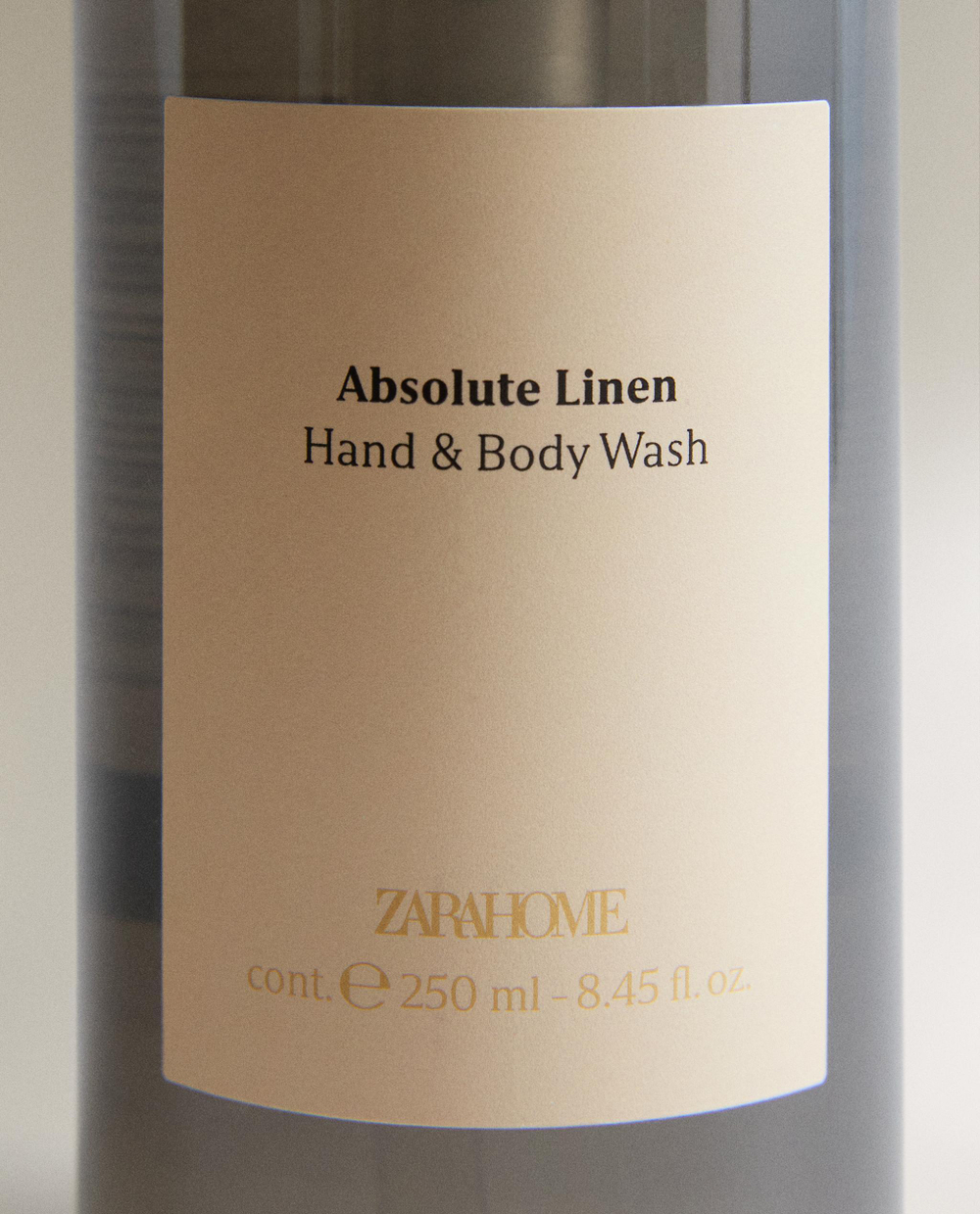 Zara Home Жидкое мыло Absolute Linen 250 мл для рук и тела, парфюмированное, аромат парфюмированный