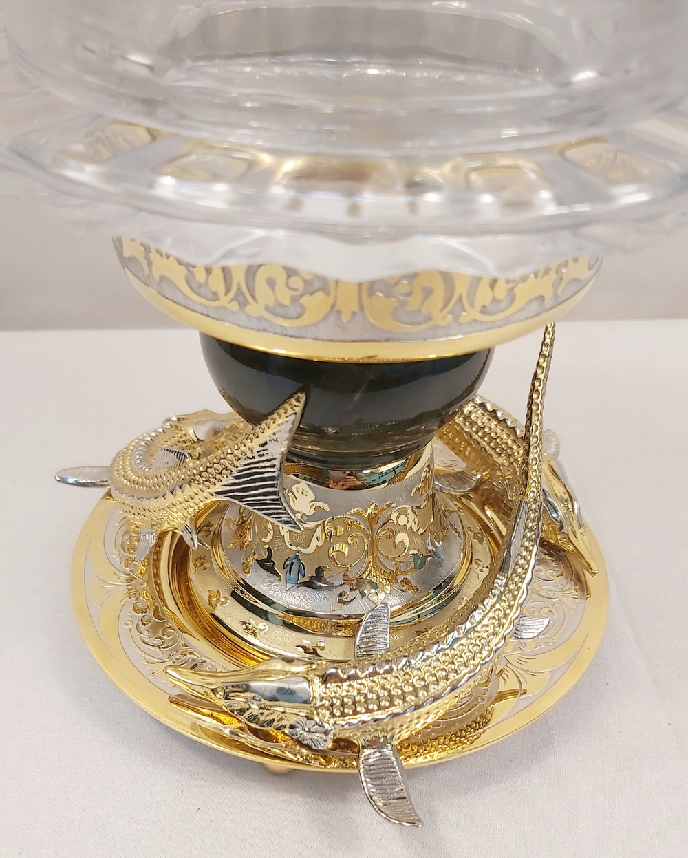 Икорница "Осетры" с нефритом