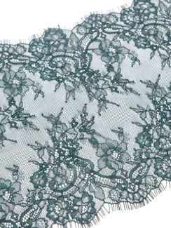 01-53 Кружево шантильи 23 см, сосна 1994