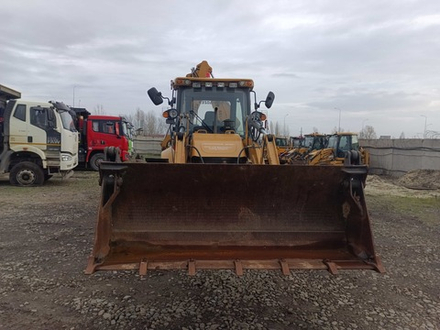 BEL-DOZER BD* Экскаватор-погрузчик BD388H (Дизельный, 4.8 л, 102 л.с. АТ)