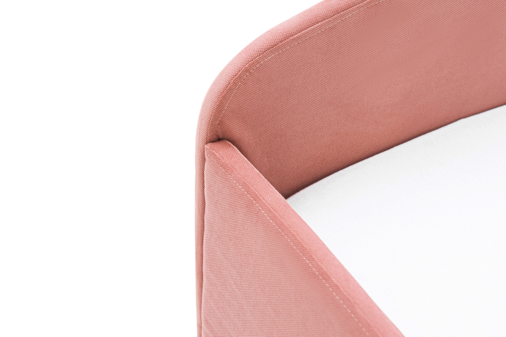 Детская мягкая кровать с ящиком Бельмарко Letmo пудровый велюр