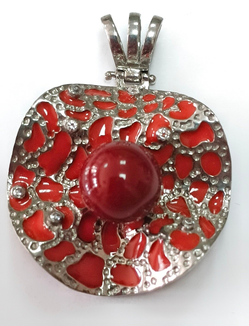 "Эстерелла" - ювелирная подвеска из серебра с эмалью