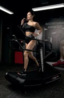 Беговая дорожка UltraGym UG-M 003
