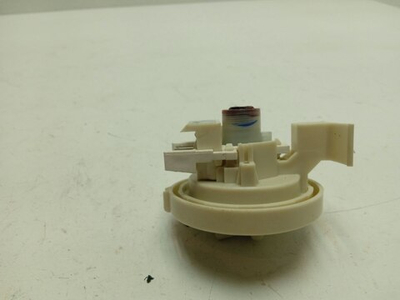 F2J3WS2W кт6 Датчик уровня воды (прессостат) для посудомоечных машин LG EBF63534901 б/у