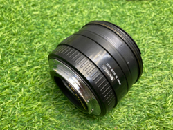 Sigma AF 30mm 1.4 EX DC HSM Canon