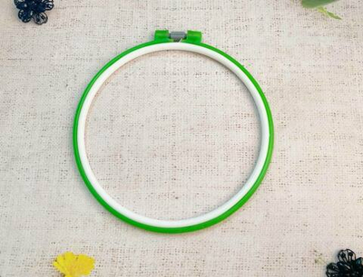 Пяльцы пластиковые, d 21 см (пр-во Беларусь)