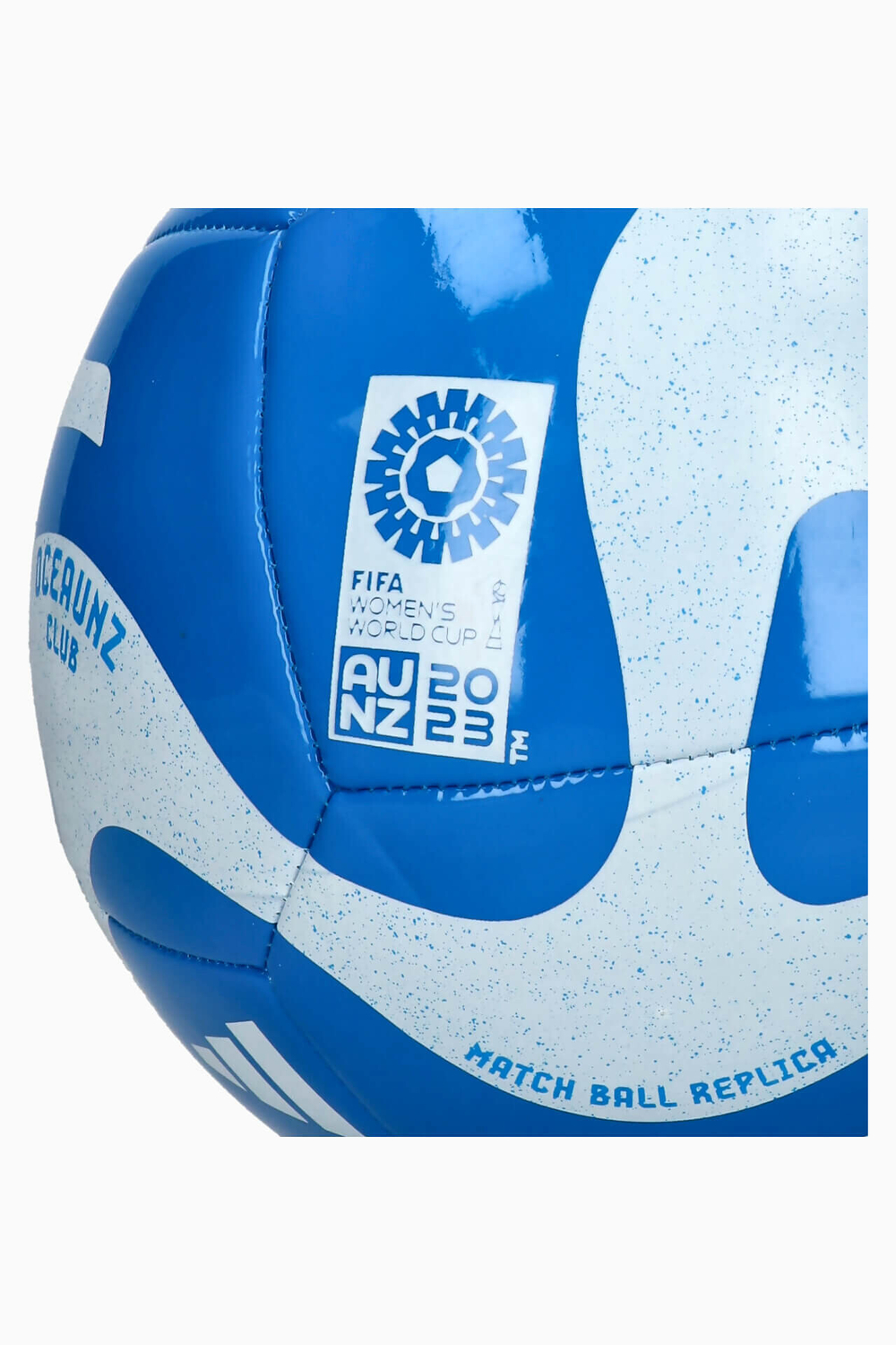 Футбольный мяч adidas Oceaunz 2023 Club размер 4