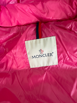 Пуховик Moncler