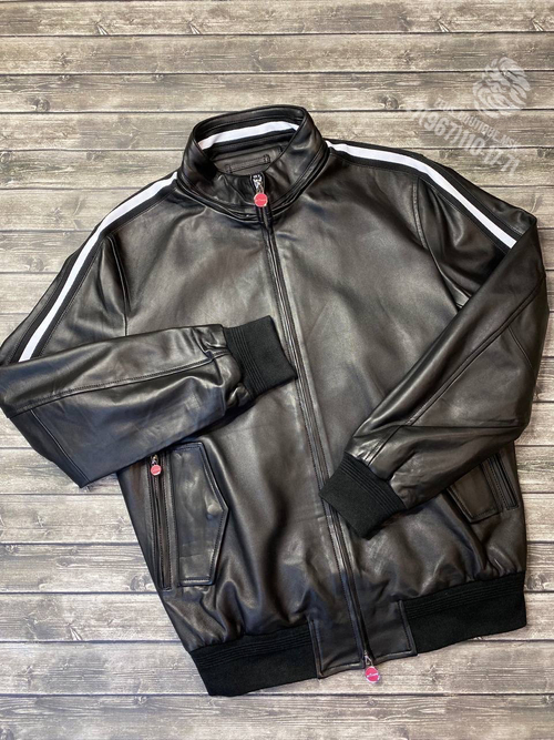 Кожаная куртка Kiton