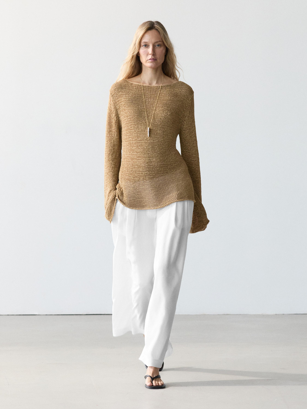 Massimo Dutti Свободные брюки из смесовой льняной ткани, экрю