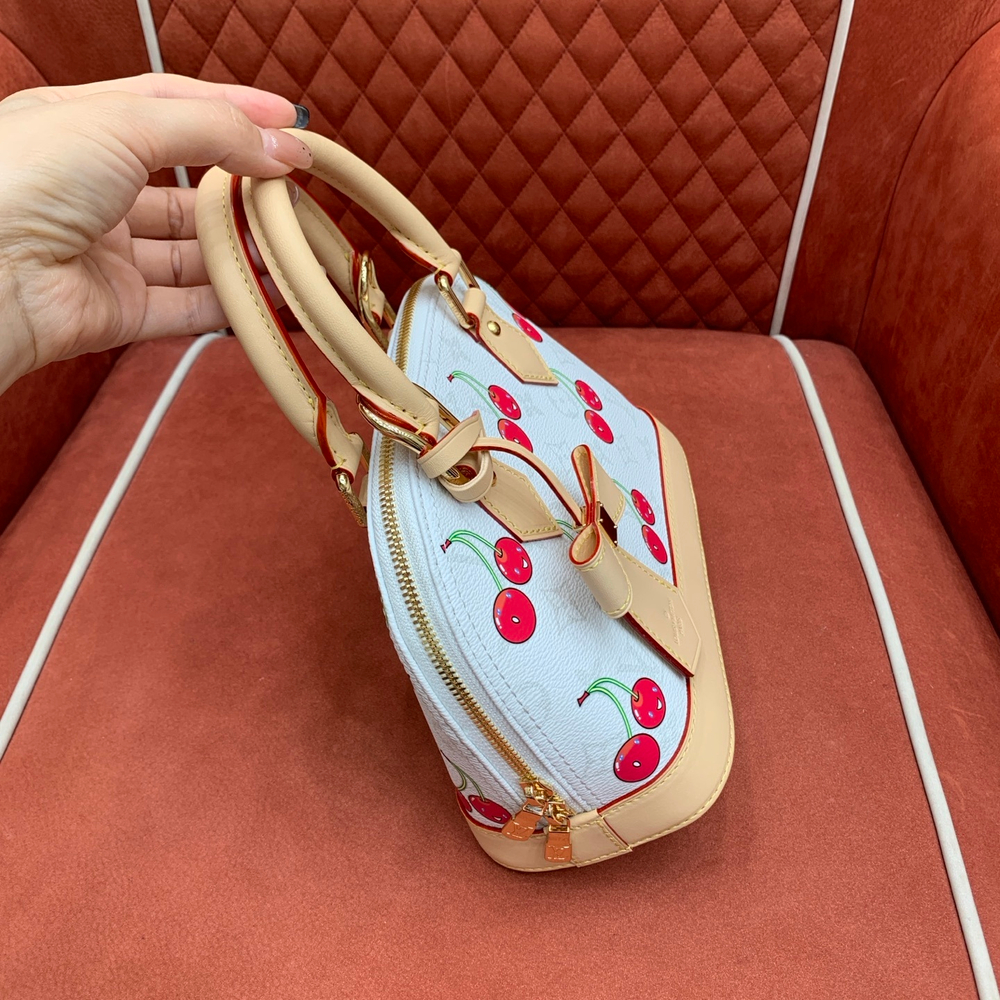 Louis Vuitton Alma BB