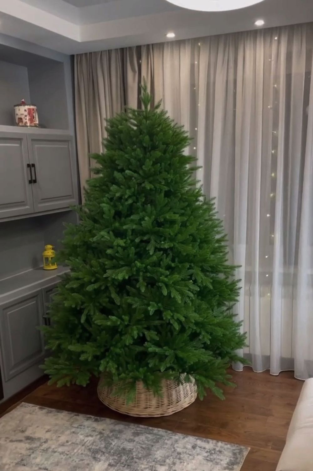 Ель искусственная «Лесная красавица» (Литая хвоя) 270 см / 2,7 м