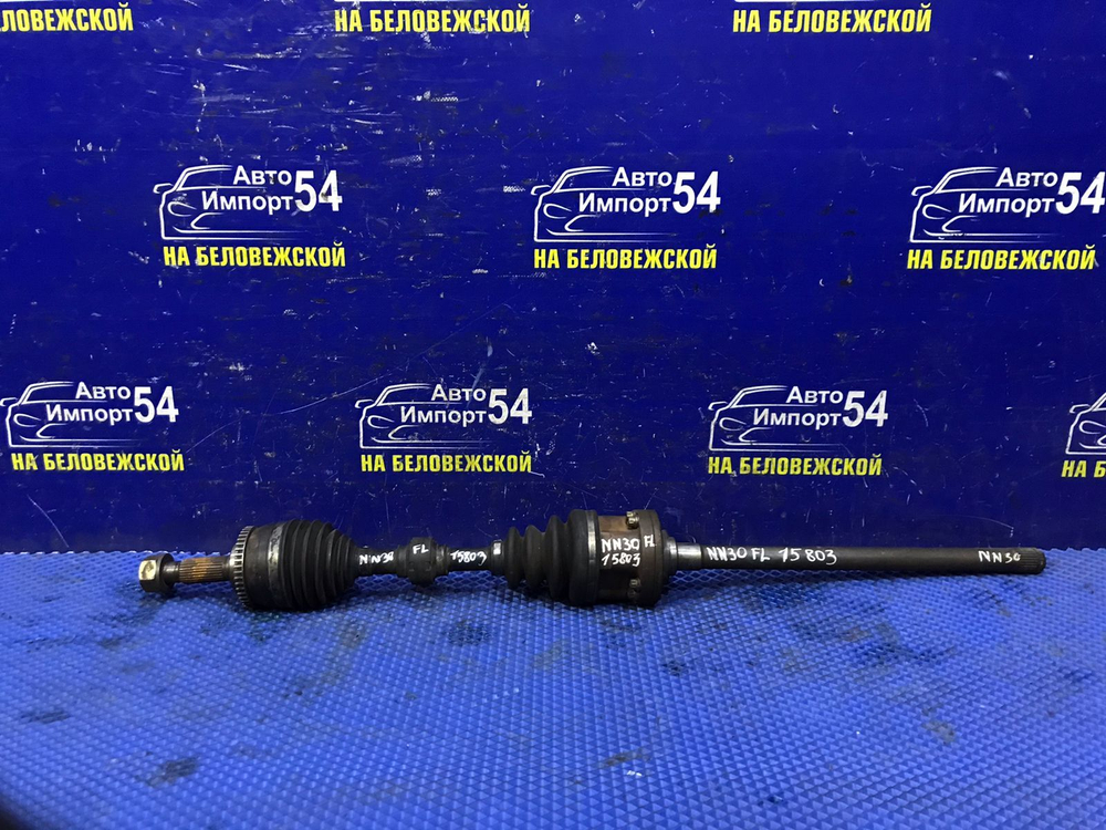 Привод передний левый NISSAN R'NESSA 1997-2001