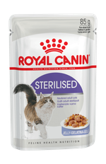 Royal Canin корм консервированный для взрослых кошек кусочки в соусе стерилизованные