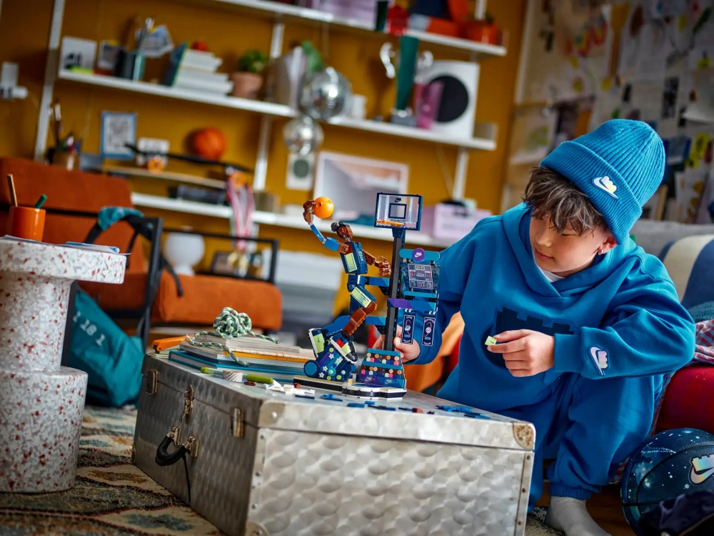 Конструктор LEGO 43010 Nike Верный бросок