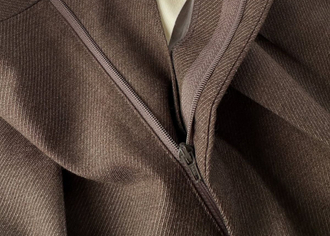 Замена молнии в брюках