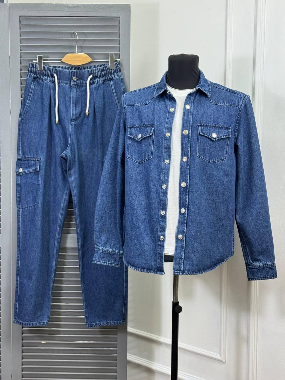 Джинсовый костюм Brunello Cucinelli