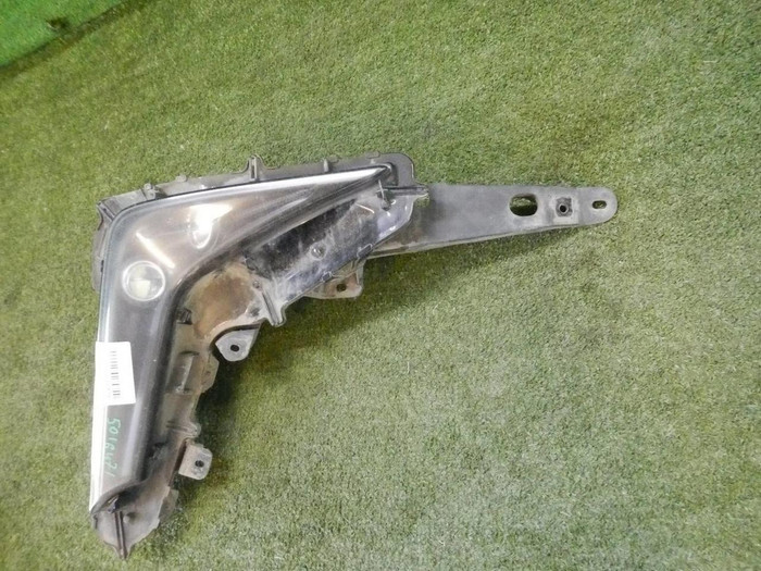 ПТФ правая Lexus LX 3 570 (2015-2023)