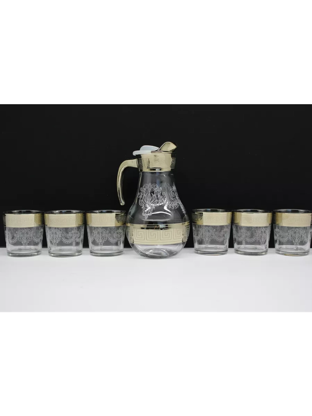 Набор для напитков золотой