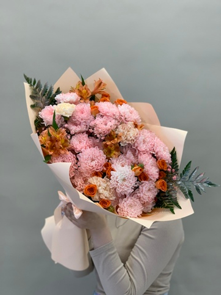 Букет цветов Сочный персик