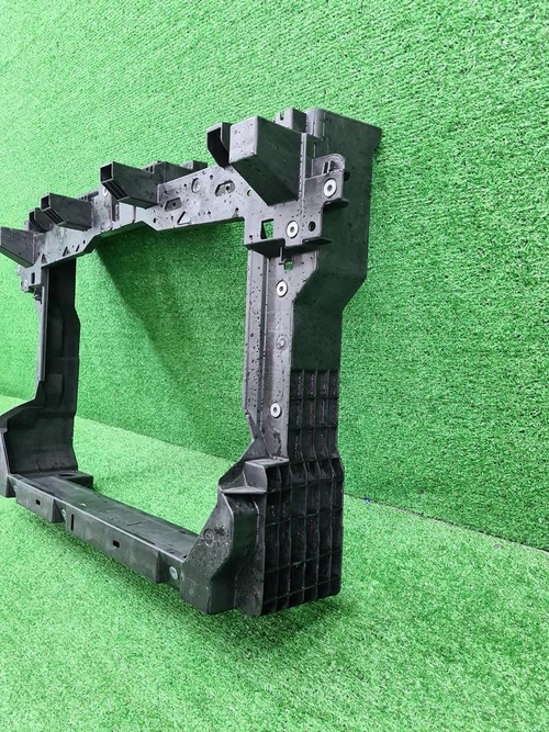 Телевизор Hongqi HS5 (2019-н.в.)