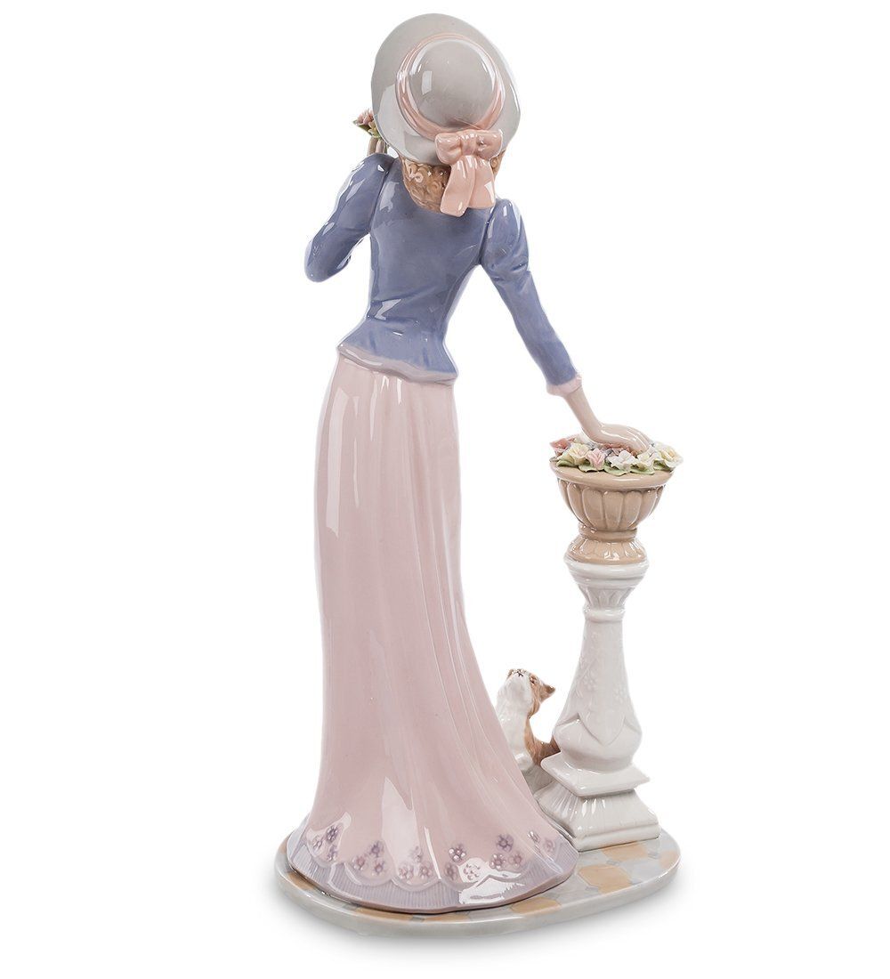 CMS-20/24 Статуэтка «Леди» (Pavone)