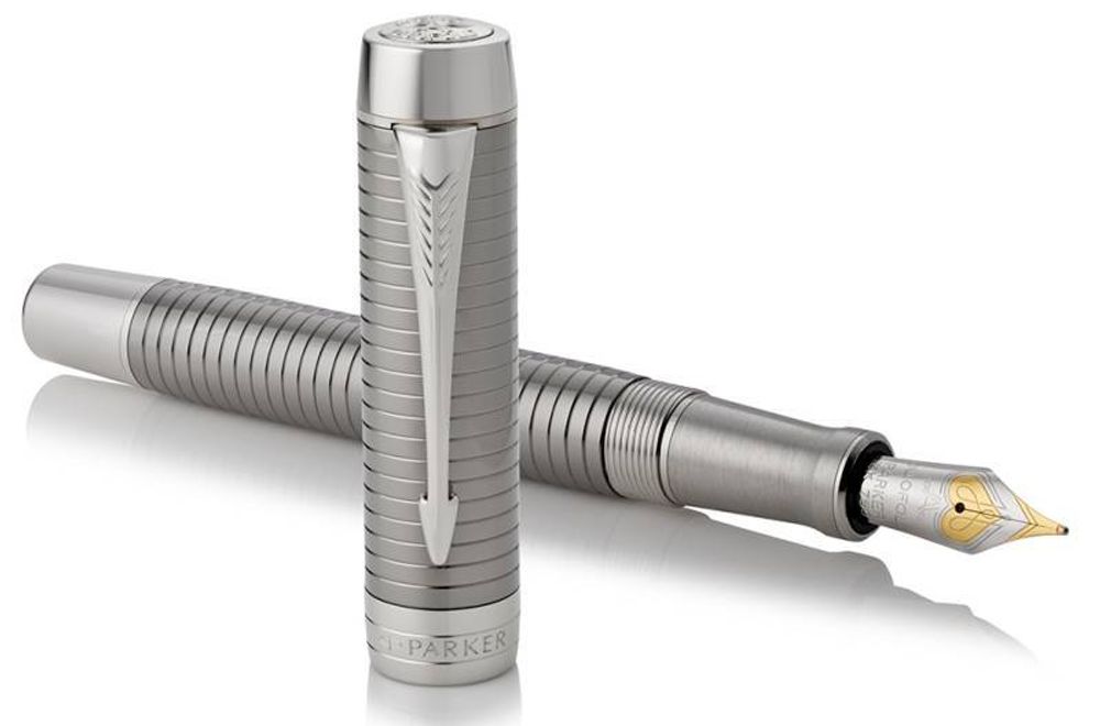 Перьевая ручка Parker Duofold F308 Prestige Centennial Ruthenium Chiselled CT перо F 18K (1931333)