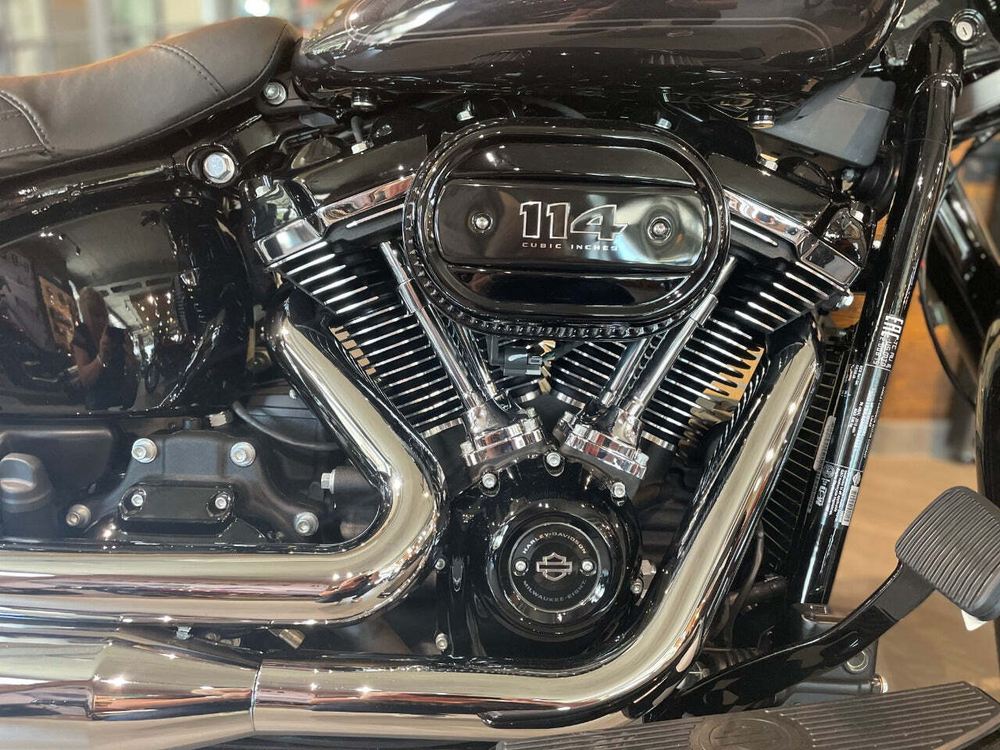 Harley-Davidson Heritage 114 Softail Black Jack Metallic (с НДС)