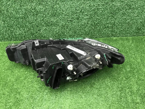 Фара правая BMW 3er F30 F31 (2011-2016) ксенон