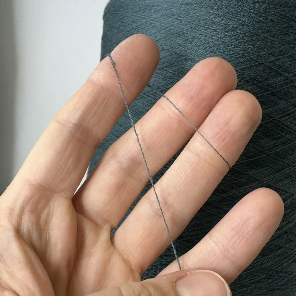 WISH FLEX - Loro Piana; 93% меринос, 7% PBT; 4000м/100гр (2/80); col. VERDE ALT, цвет: светлый петроль; S715