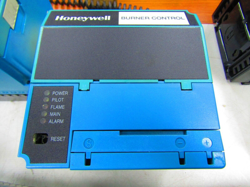 R7847 B 1023 7800 Q7800 A 1015R7847 B 1023 7800 Q7800 A 1015