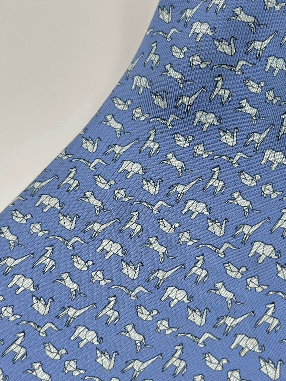 Галстук голубой «Оригами» Salvatore Ferragamo